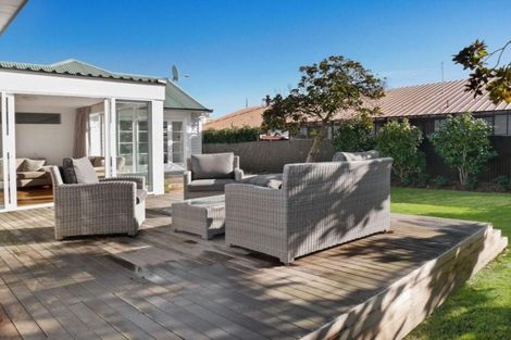 Photo of property in 1/206 Springfield Road, St Albans, Christchurch, 8014