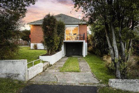 Photo of property in 8 Eastbank Street, Waverley, Dunedin, 9013
