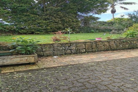 Photo of property in 14 Massey Avenue, Greenlane, Auckland, 1061