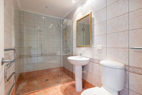 Photo of property in 1 Awarua Crescent, Orakei, Auckland, 1071