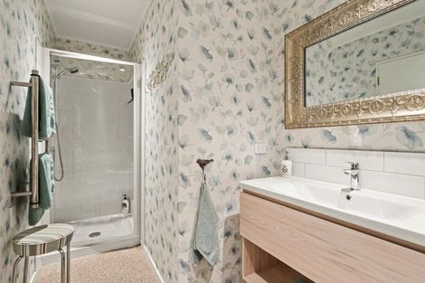 Photo of property in 4 Elva Dawson Place, Arrowtown, 9302