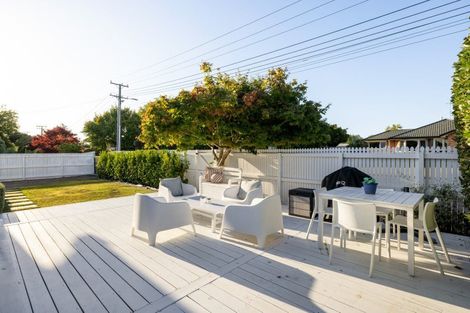 Photo of property in 23 Williams Street, Cambridge, 3434