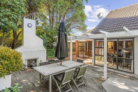 Photo of property in 22 Chilton Drive, Paraparaumu, 5032