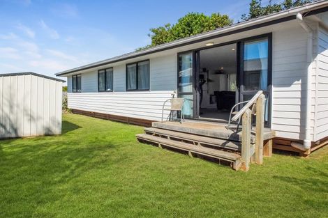 Photo of property in 3a Reeve Street, Foxton, 4814