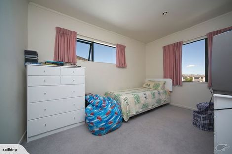 Photo of property in 9 Butia Avenue, Henderson, Auckland, 0612