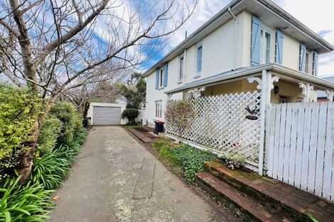 Photo of property in 2/12 Chislehurst Place, Bryndwr, Christchurch, 8052