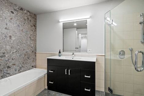 Photo of property in 15 Bracken Street, Arrowtown, 9302