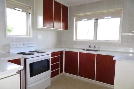 Photo of property in 1106 Heretaunga Street East, Parkvale, Hastings, 4122