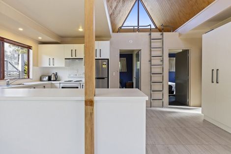 Photo of property in 16 Hoani Place, Kuratau, Turangi, 3381