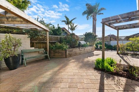 Photo of property in 9 Verbena Glen, Mount Maunganui, 3116