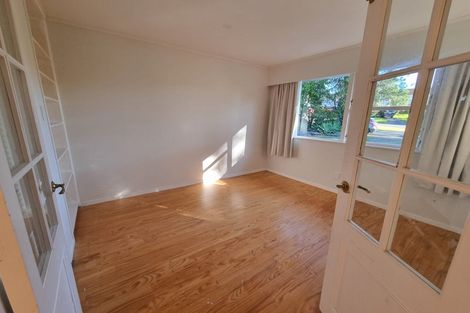 Photo of property in 10 Linley Place, Hillcrest, Auckland, 0627