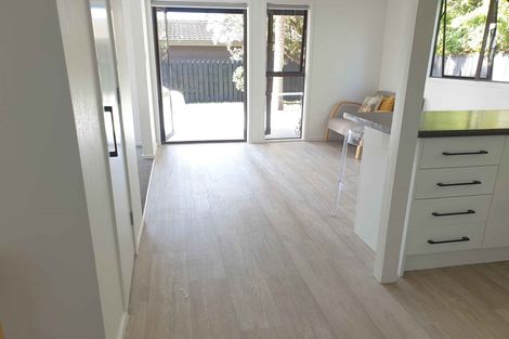 Photo of property in 44b Walton Street, Red Beach, 0932