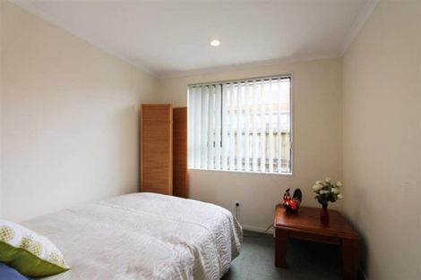 Photo of property in 4 Wairere Road, The Gardens, Auckland, 2105