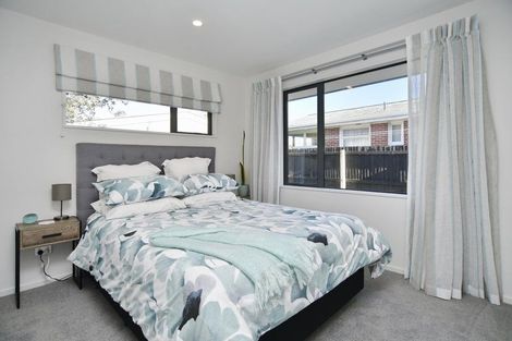 Photo of property in 411a Bower Avenue, Parklands, Christchurch, 8083