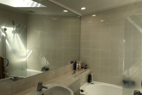 Photo of property in 94 Castor Bay Road, Castor Bay, Auckland, 0620