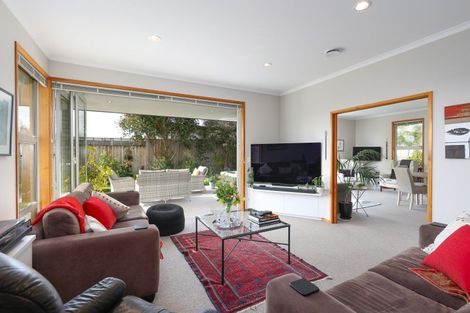 Photo of property in 2 Paramount Way, Mapua, 7005