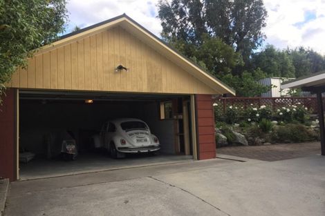 Photo of property in 10 Grove Lane, Kelvin Heights, Queenstown, 9300