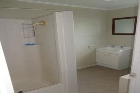 Photo of property in 58 Sunline Avenue, Massey, Auckland, 0614