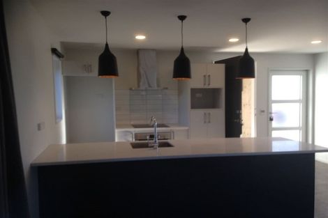 Photo of property in 4/6 Feilding Street, Addington, Christchurch, 8024