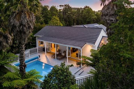 Photo of property in 316 Upper Waiwera Road, Puhoi, Silverdale, 0994