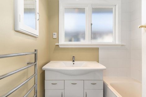 Photo of property in 102 Rose Street, Somerfield, Christchurch, 8024