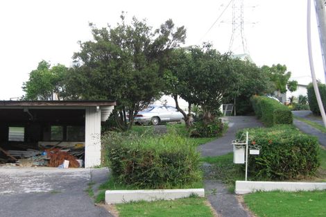 Photo of property in 152 Tiroroa Avenue, Te Atatu South, Auckland, 0610