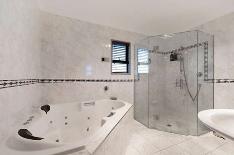 Photo of property in 176b Heta Road, Highlands Park, New Plymouth, 4312