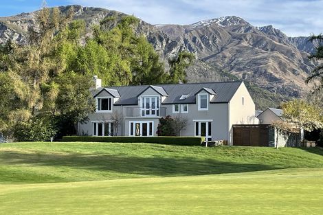 Photo of property in Millbrook Resort, 9 Chalmers Close, Arrowtown, 9371