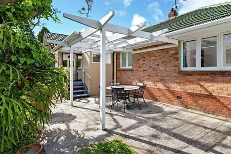 Photo of property in 699 Swanson Road, Swanson, Auckland, 0612