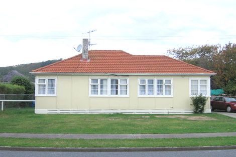 Photo of property in 17 Norris Grove, Taita, Lower Hutt, 5011