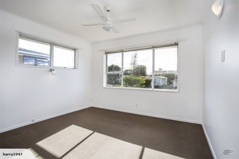 Photo of property in 1/3 Butterworth Drive, Glendene, Auckland, 0602