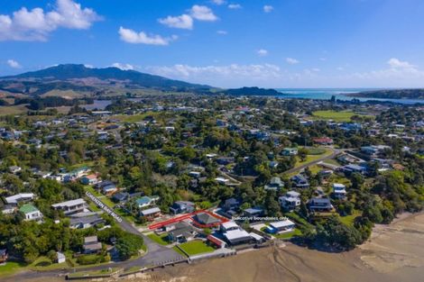 Photo of property in 52b Lorenzen Bay Road, Raglan, 3225