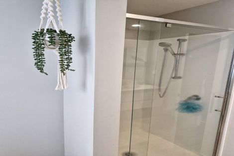 Photo of property in 1 Chain Place, Papamoa, 3118