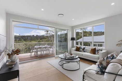 Photo of property in 202 Landmark Terrace, Orewa, 0931
