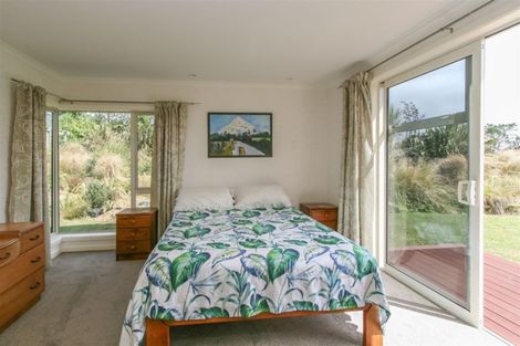 Photo of property in 1878 Egmont Road, Kaimiro, Inglewood, 4386