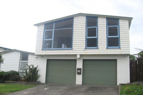 Photo of property in 51 Cypress Drive, Maungaraki, Lower Hutt, 5010