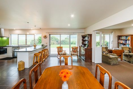 Photo of property in 26 Highland View Drive, Tokomaru, Palmerston North, 4474