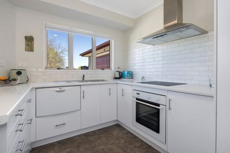 Photo of property in 17 Lansdowne Road, Katikati, 3129