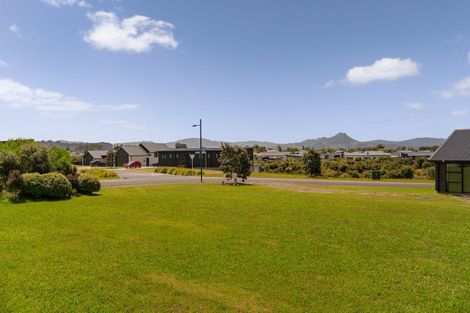 Photo of property in 4 Longreach Drive, Cooks Beach, Whitianga, 3591