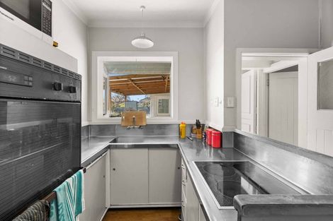 Photo of property in 812 Lyell Street, Akina, Hastings, 4122