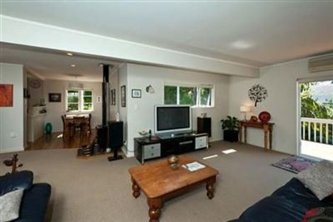 Photo of property in 1/29 View Road, Campbells Bay, Auckland, 0630