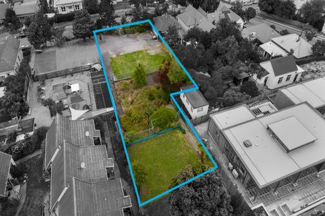 Photo of property in 18 Winchester Street, Lyttelton, 8082