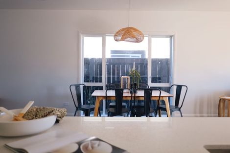 Photo of property in 84 Freedom Drive, Kelvin Grove, Palmerston North, 4470