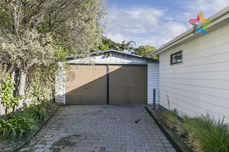 Photo of property in 4 Alanbrooke Place, Karori, Wellington, 6012