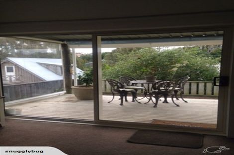 Photo of property in 1/2 Merwood Lane, Devonport, Auckland, 0624