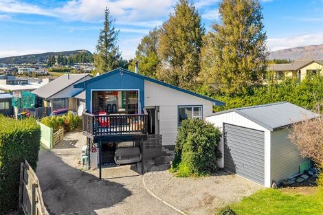 Photo of property in 25 Totara Terrace, Wanaka, 9305
