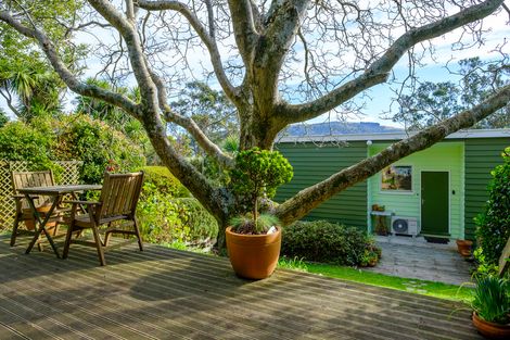 Photo of property in 23 Marine Parade, Macandrew Bay, Dunedin, 9014