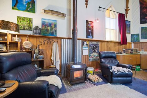 Photo of property in 116 Queen Street, Balfour, 9779