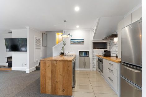 Photo of property in 81 Oram Avenue, New Brighton, Christchurch, 8061