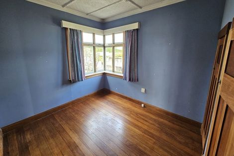 Photo of property in 24 Dorset Avenue, Westown, New Plymouth, 4310